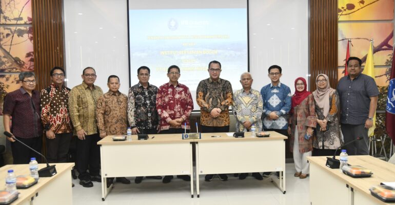 WhatsApp Image 2025-05-23 at 18.33.02